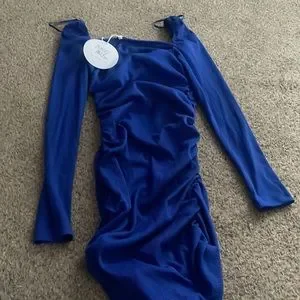 open lace back dress WEDTREND Women Stylish Royal Blue Long Prom Dress with Slit Mermaid  Spaghetti Straps Pleated Appliqued Formal Dress